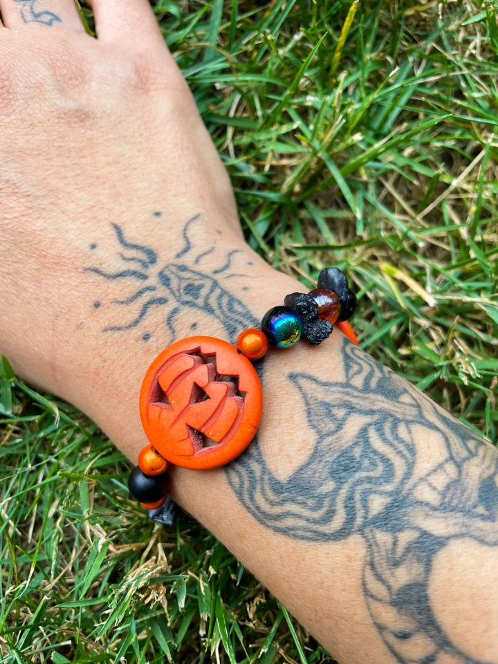 Pumpkin Spike Treasure Bracelet